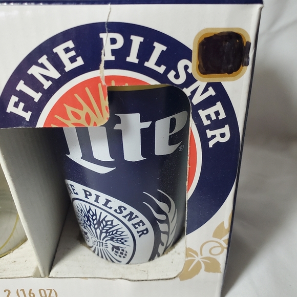 Miller Lite 16 Oz Glass Set of 2, NIB - Picture 3 of 6
